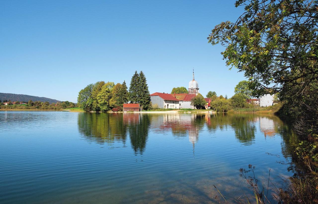 Hotel Restaurant Spa De L'Abbaye Grande-Riviere Chateau Екстер'єр фото